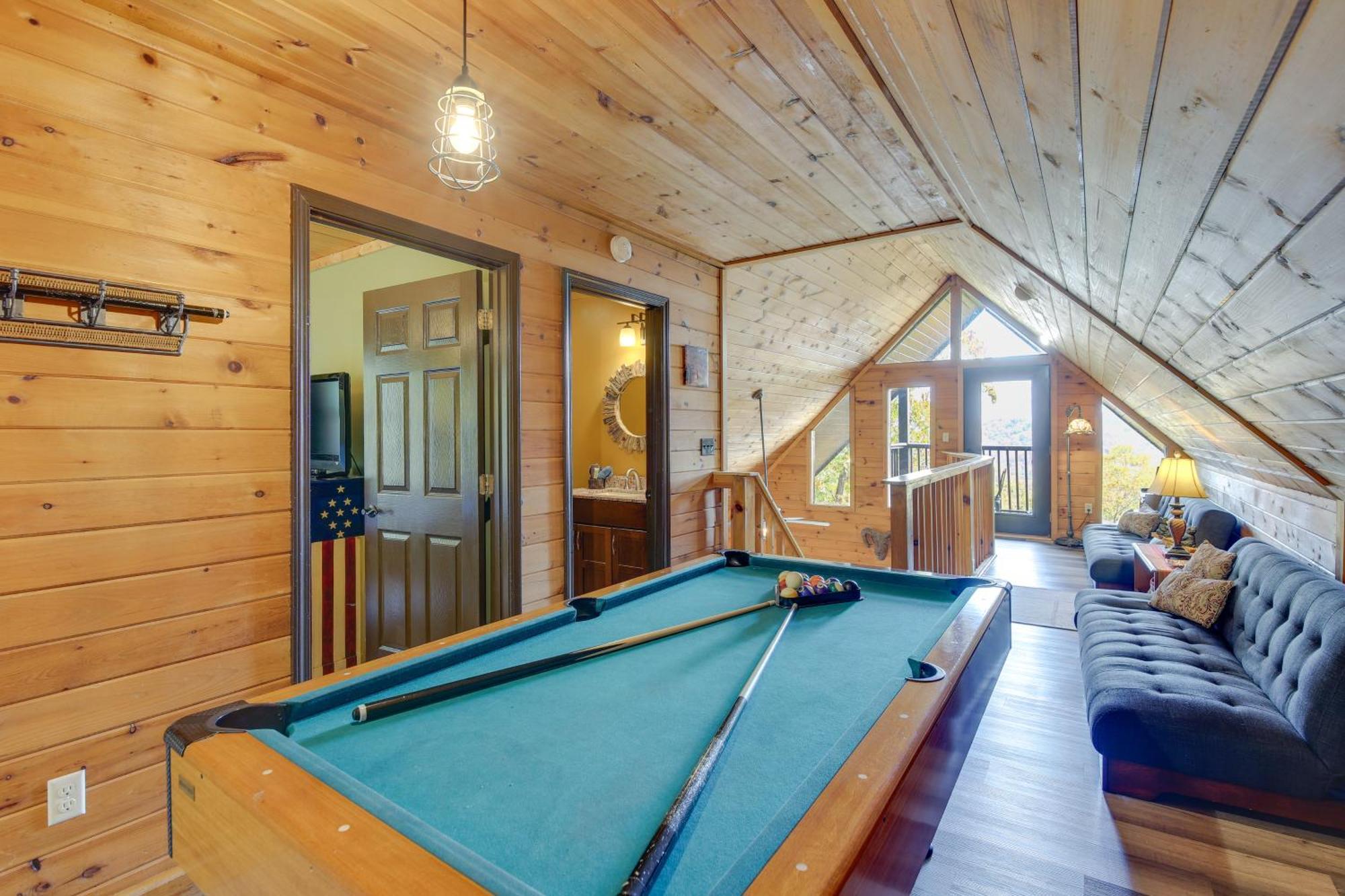 Above And Beyond Pigeon Forge Cabin With Prime Views! Extérieur photo
