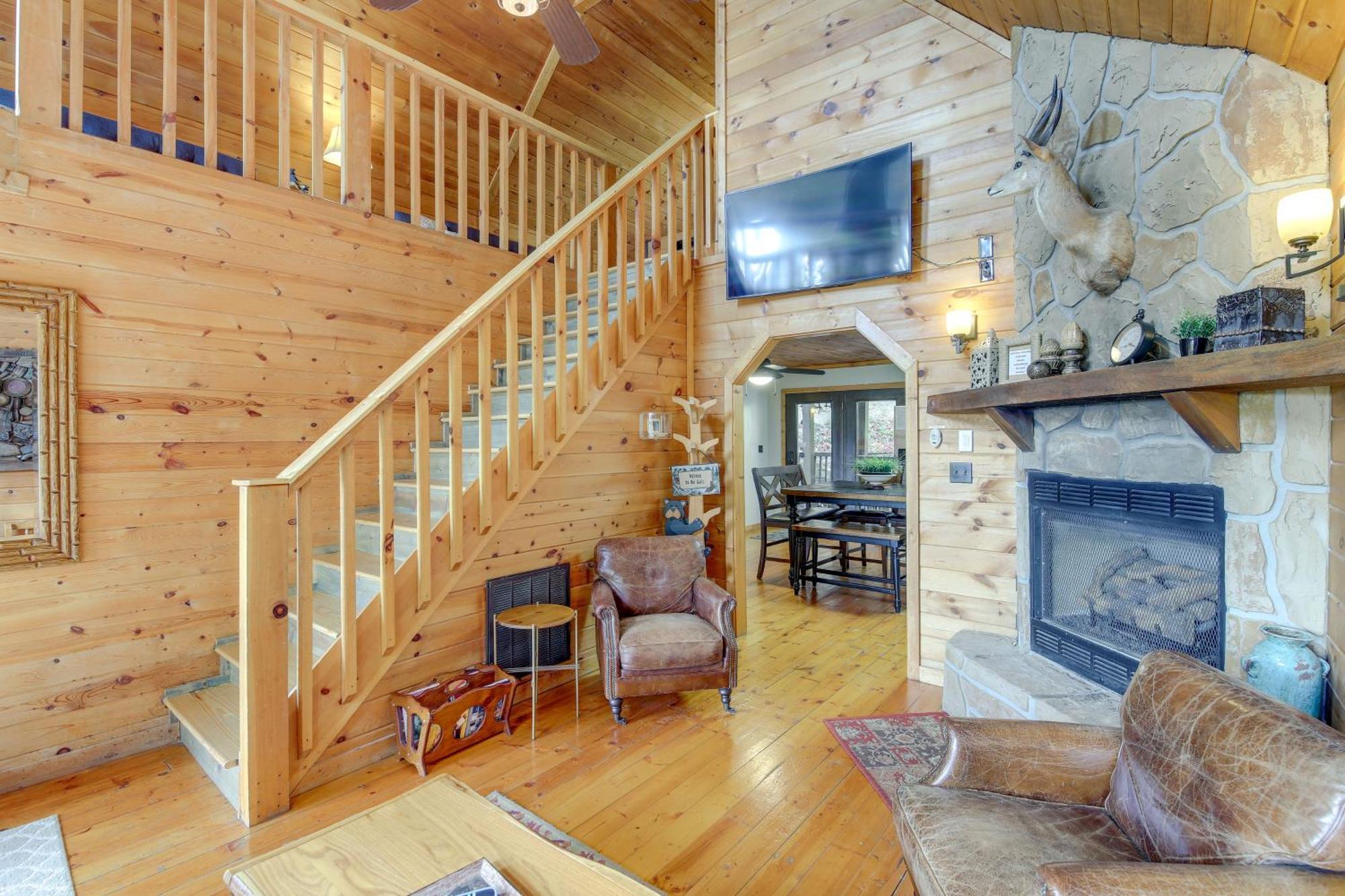 Above And Beyond Pigeon Forge Cabin With Prime Views! Extérieur photo