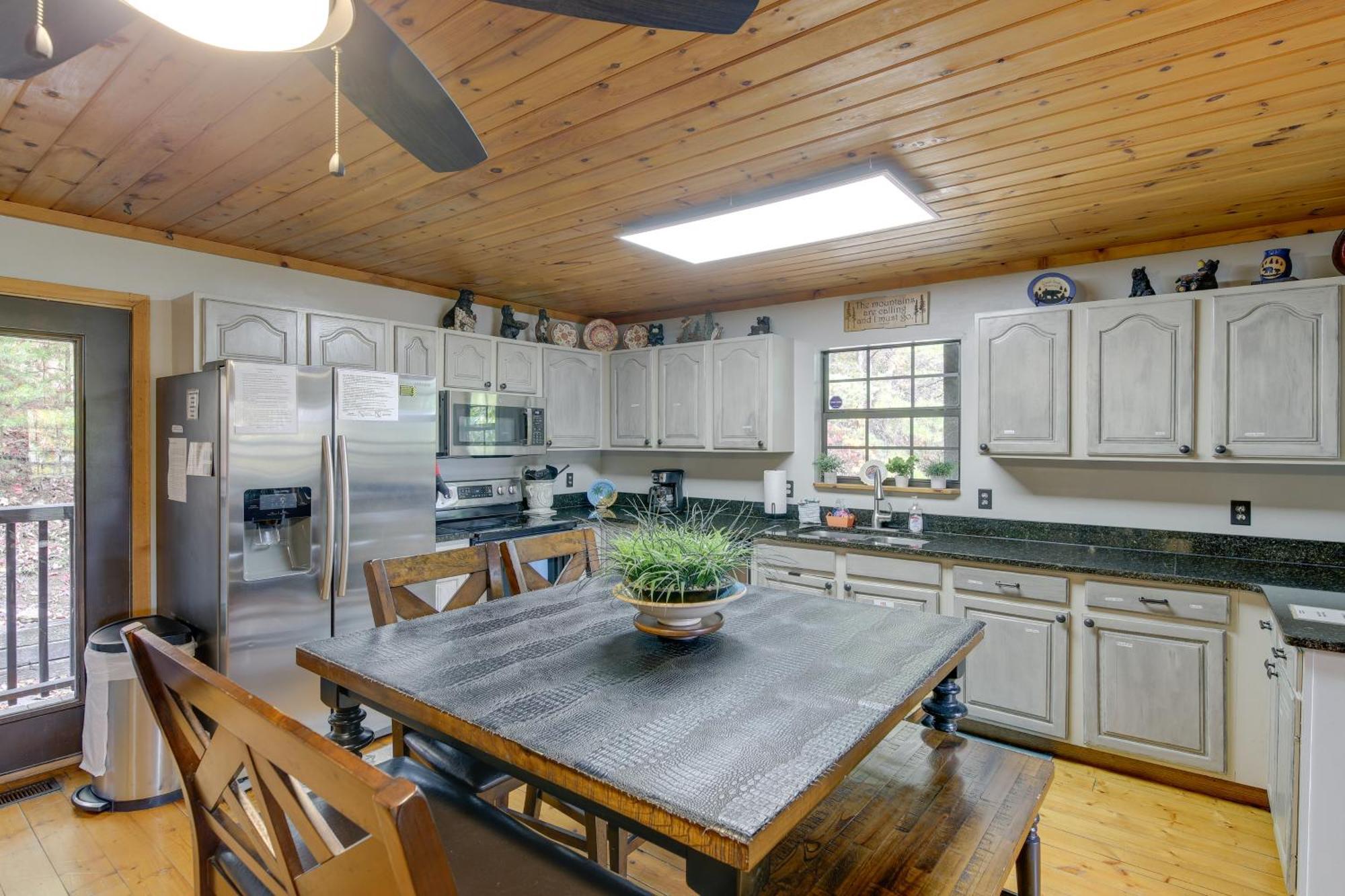 Above And Beyond Pigeon Forge Cabin With Prime Views! Extérieur photo