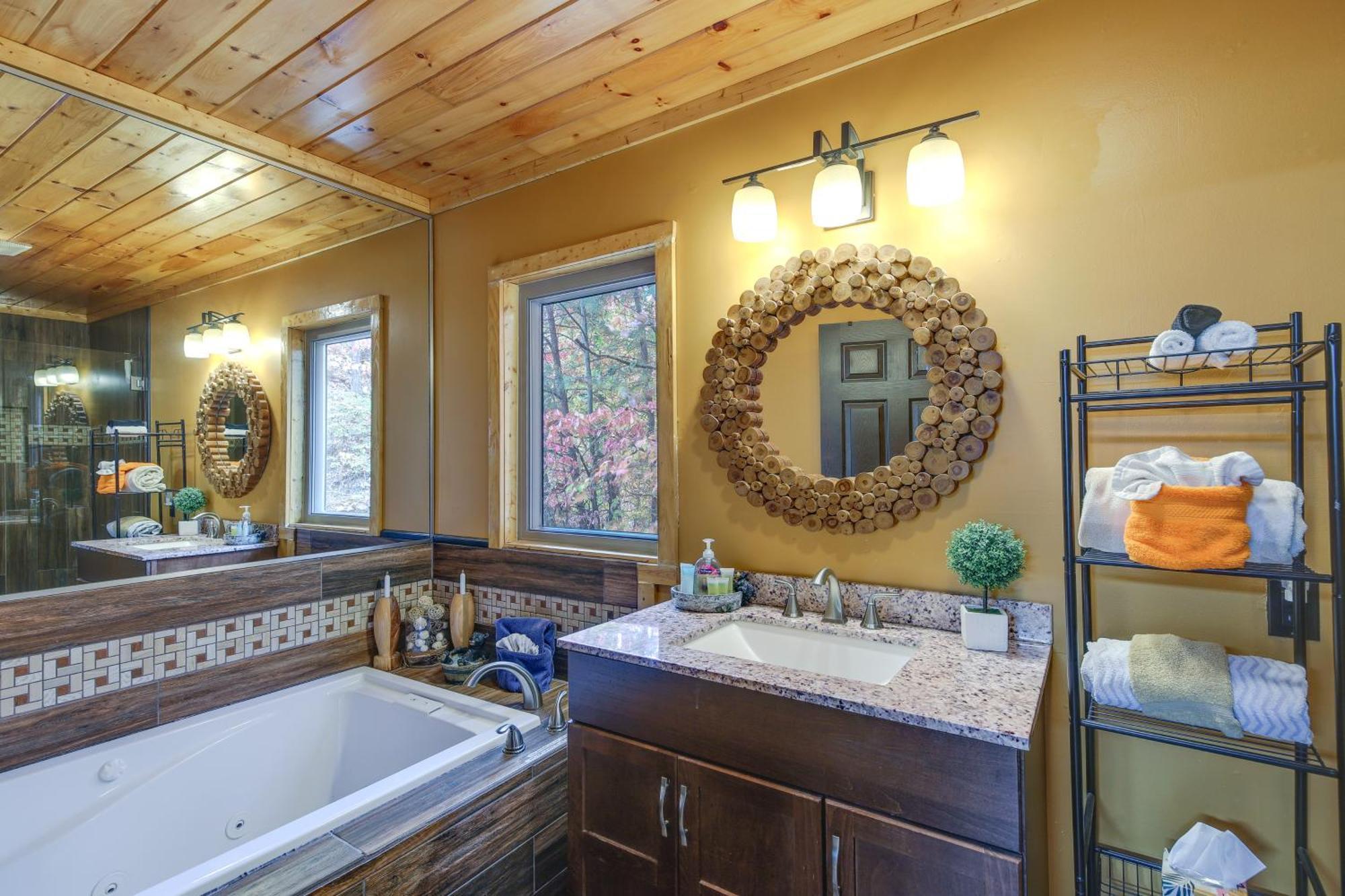 Above And Beyond Pigeon Forge Cabin With Prime Views! Extérieur photo