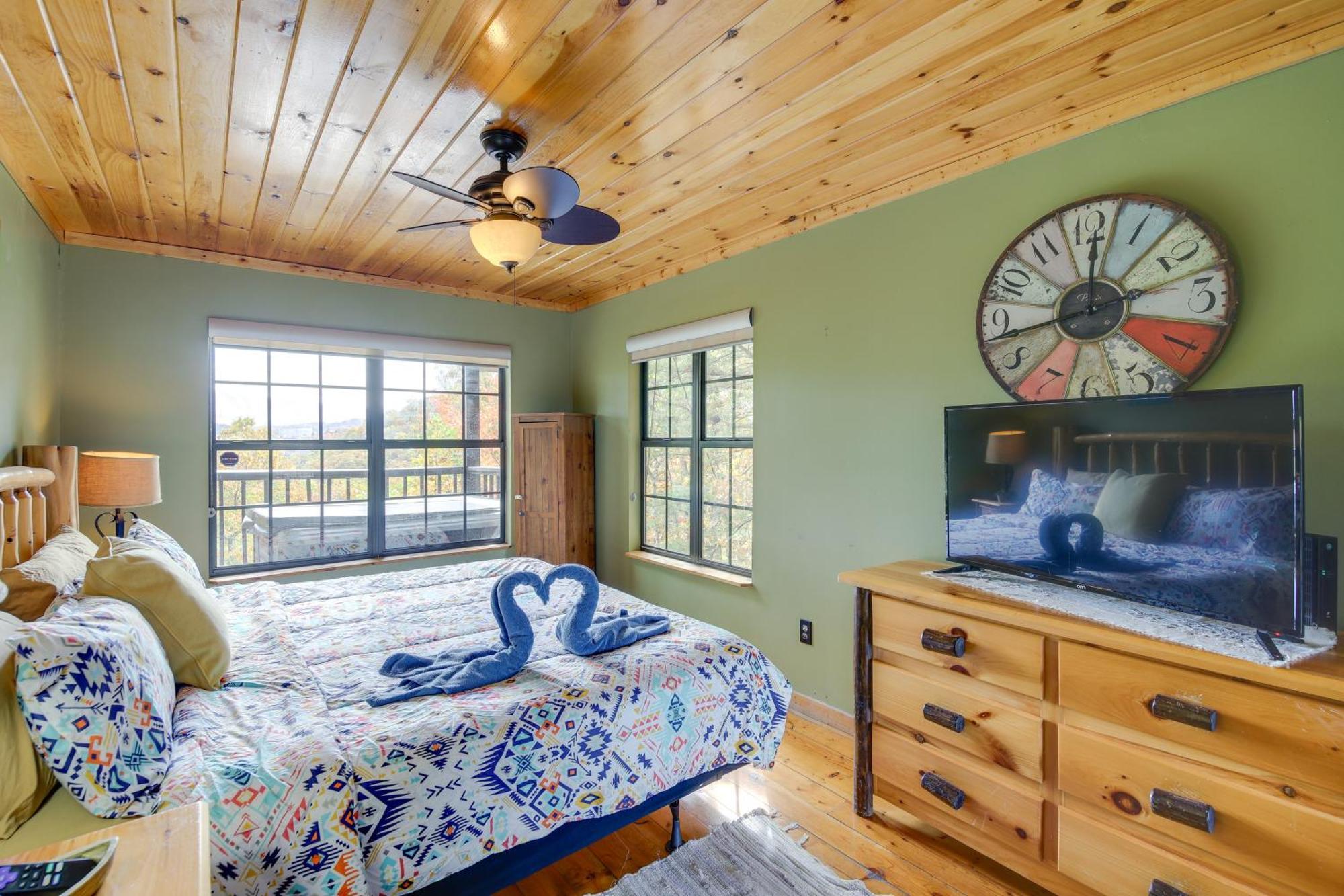Above And Beyond Pigeon Forge Cabin With Prime Views! Extérieur photo