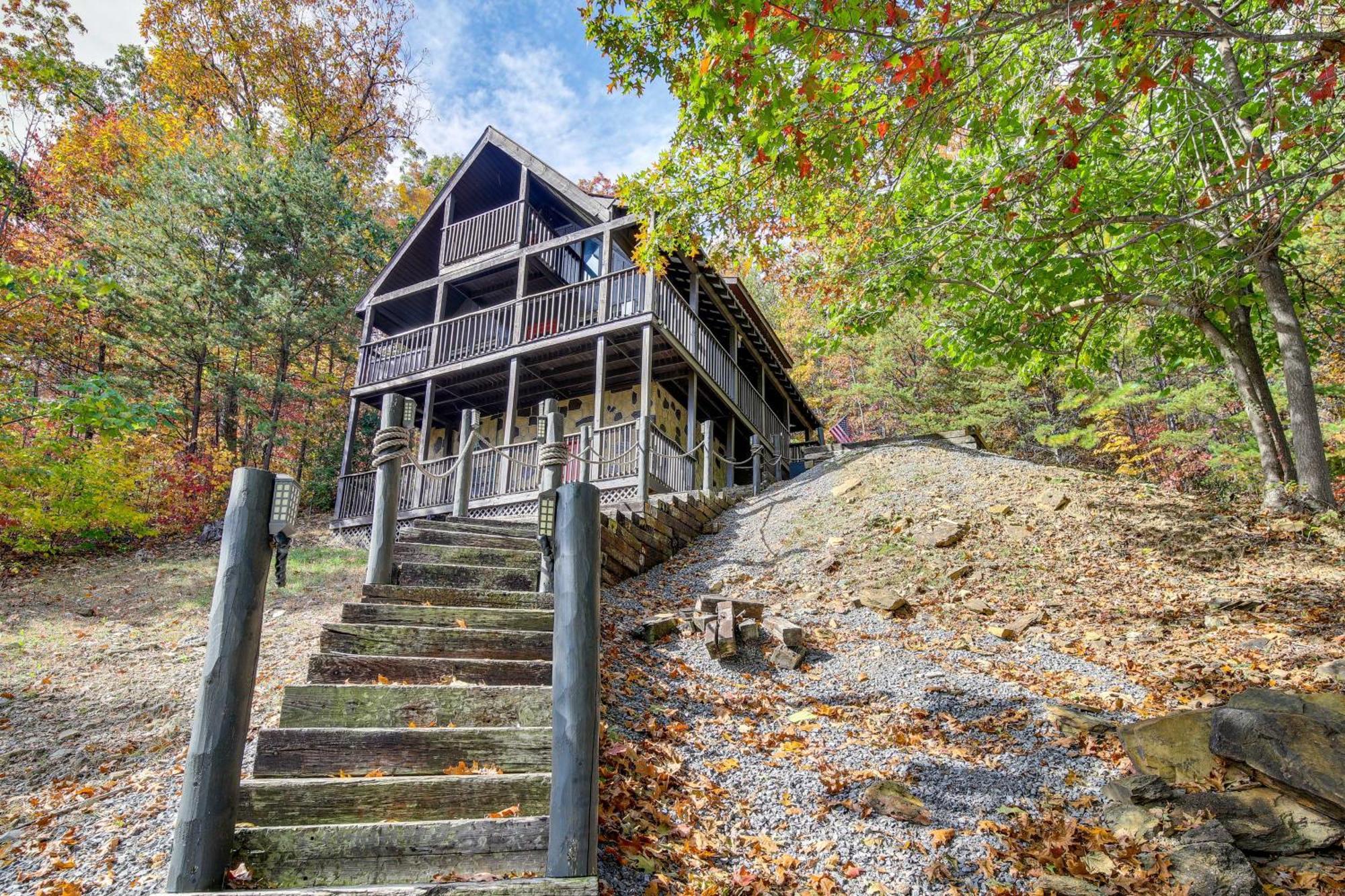 Above And Beyond Pigeon Forge Cabin With Prime Views! Extérieur photo